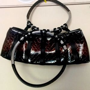 Hand bag